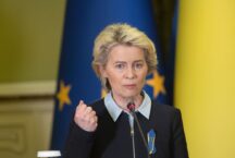 Komisja Europejska chce całkowitego zakazu importu ropy z Rosji. Co jeszcze w 6 pakiecie sankcji?
