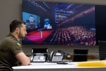 “Jestem pewny, że dyktator przegra”. Zełenski przemówił na festiwalu w Cannes