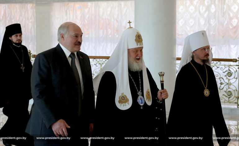 Patriarcha Cyryl zapewnił Łukaszenkę, że Bóg ma go w swojej opiece