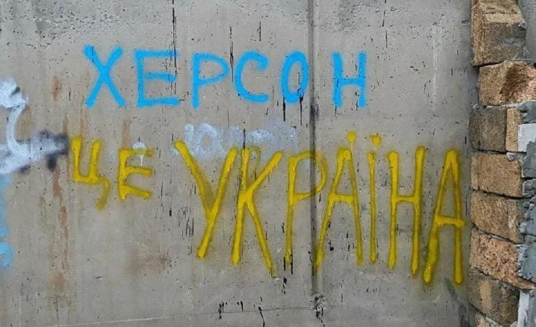 Rosyjski publicysta: Odzyskanie przez Ukrainę Chersonia może zapoczątkować rozpad reżimu Putina