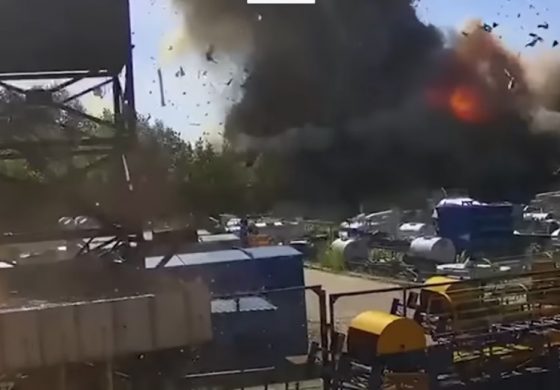 Zełenski pokazał wstrząsające nagranie z ataku na galerię w Krzemieńczuku