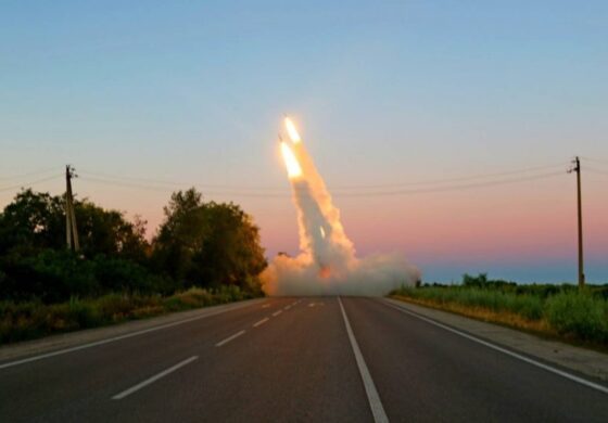 Departament Obrony USA złożył duże zamówienie na pociski do wyrzutni HIMARS