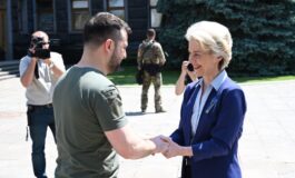 Komisja Europejska przygotowuje ramy prawne w celu przekazania Ukrainie zamrożonych aktywów Rosji oraz rosyjskich oligarchów