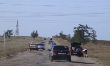 Z powodu rosyjskiej agresji na Ukrainę na Krymie zamarł ruch turystyczny. Mieszkańcy półwyspu krytykują Rosję i obawiają się biedy