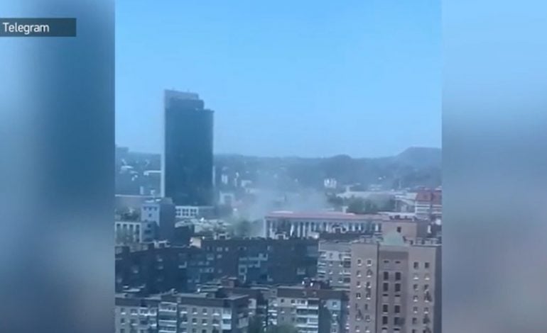 Okupacyjne władze Doniecka: Ukraiński pocisk trafił w budynek administracji szefa DRL. Ukraina nie potwierdza ataku