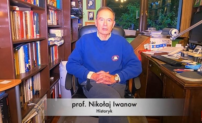 Gdy na grobach żołnierzy AK na Białorusi śpiewano polski hymn i Rotę. Wspomnienia prof. Iwanowa