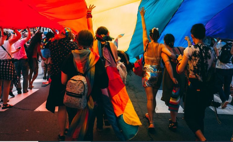 Ukraińscy aktywiści LGBT żądają legalizacji „ślubów jednopłciowych”. Jest odpowiedź Zełenskiego