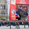 Parada z okazji dnia zwycięstwa na placu Czerwonym w Moskwie