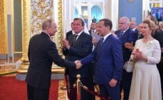 Miedwiediew znowu grozi NATO