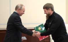 Kadyrow sułtanem strategii. Doradził Putinowi, co należy uczynić w maju na Ukrainie