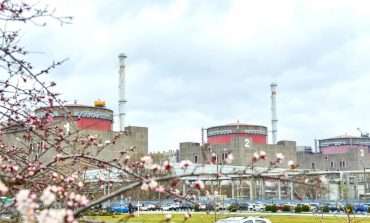 Zełenski: Rosjanie chcą przyłączyć Zaporoską Elektrownię Atomową do swojej sieci energetycznej