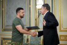 Zełenski wraca z USA bez pocisków ATACMS. Przywiezie za to pakiet wart setki milionów $