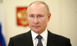 Putin walczy z pijaństwem na Kremlu. Bo jak składają raporty to bełkoczą