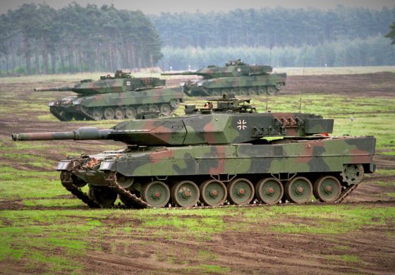 Na Ukrainę dotarło 18 czołgów Leopard 2 z Niemiec