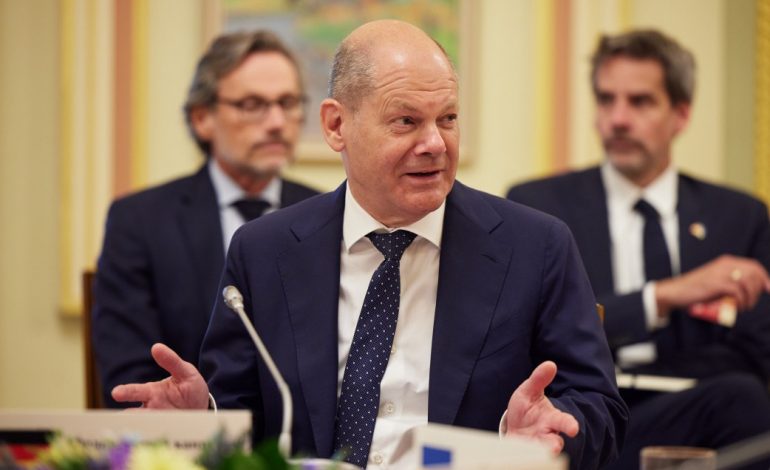 Scholz: Putin dalej uważa, że wojna przeciwko Ukrainie nie jest błędem