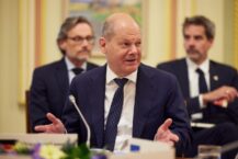 Scholz: Putin dalej uważa, że wojna przeciwko Ukrainie nie jest błędem