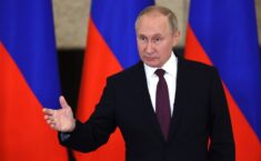 Nieborak Putin żali się, że chce zakończyć agresję przeciwko Ukrainie drogą pokojową, tylko władze ukraińskie dążą do rozwiązania militarnego