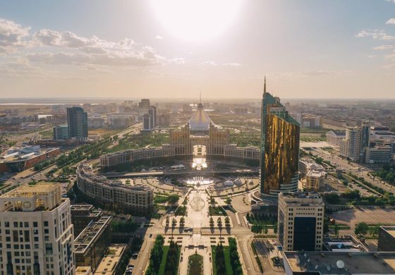 Kazachstan: Wraca stara nazwa miasta Astana, kadencja prezydencka przedłużona