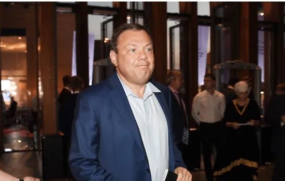 Z miłości do Lwowa? Rosyjski oligarcha chce przekazać Ukrainie miliard dolarów