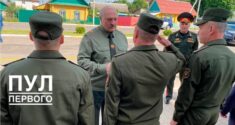 Putin podnosi stawkę i wciąga Łukaszenkę w wir wojny
