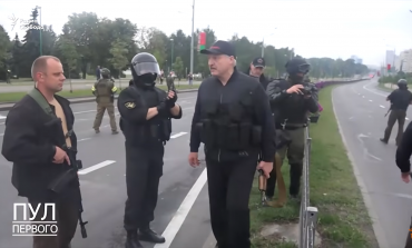Panika w rezydencjach Łukaszenki: grupy specjalne blokują drogi