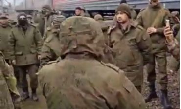 Kilkuset rosyjskich „mobików” uciekło z linii frontu. Wywołali zamieszki