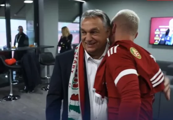 Reakcja MSZ Ukrainy na szalik Orbana z „Wielkimi Węgrami”