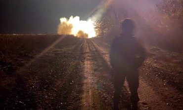 Na obecnie wyzwolonych terenach wojska ukraińskie przejęły mniej rosyjskiego uzbrojenia niż w obwodzie charkowskim. Dlaczego?