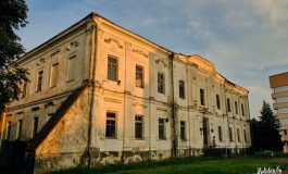 Pałac Radziwiłłów na Białorusi sprzedany rosyjskiemu biznesmenowi. Cena szokuje
