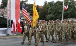 Biały Dom: dodatkowe siły amerykańskie pozostaną w Polsce