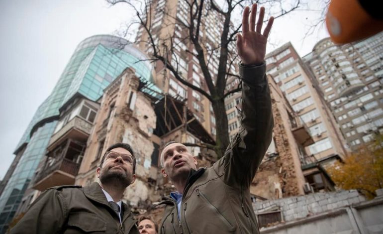 Mieszkańców Kijowa czeka najcięższa od II wojny światowej zima. W grę wchodzi ewakuacja miasta