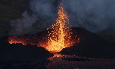 Kamczatka: Obudził się największy wulkan w Eurazji. "Erupcja będzie się nasilać"