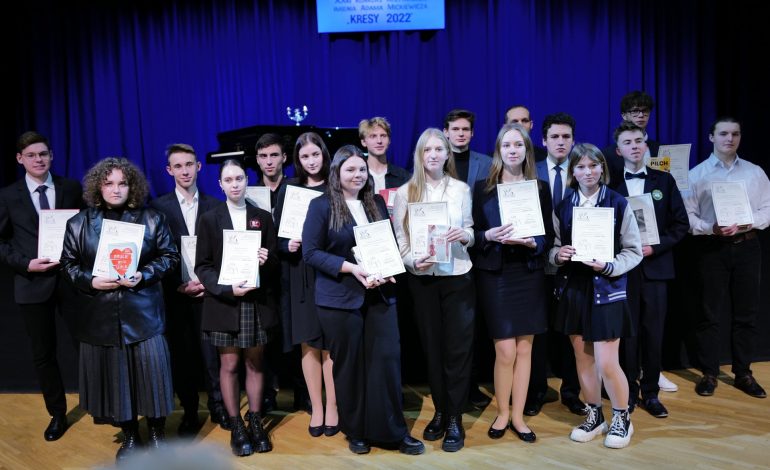 Zwycięzcy Konkursu Recytatorskiego im. Adama Mickiewicza „Kresy 2022” w Wilnie