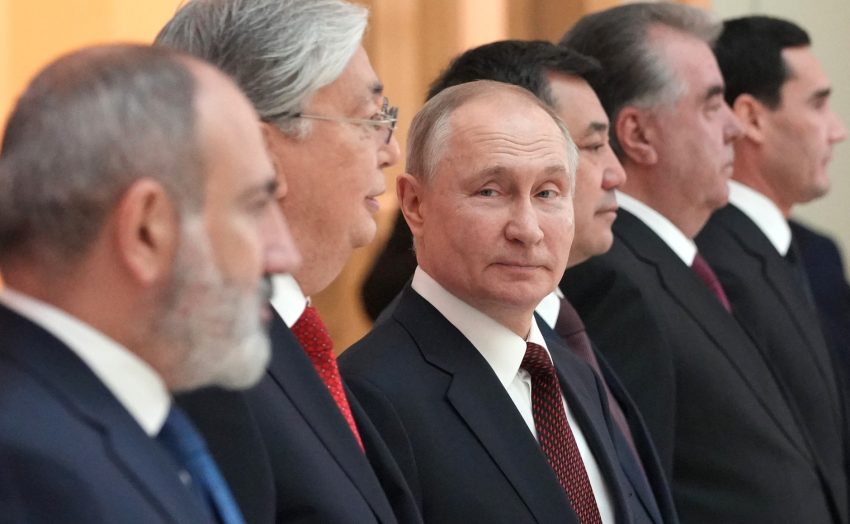 Ukraiński Ekspert Putin Zwołał Szczyt Krajów Wnp Bo Czuje że Przestrzeń Poradziecka Zaczyna 7466
