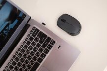 Rosyjskie władze zastanawiają się nad wprowadzeniem zakazu importu zagranicznych komputerów i laptopów