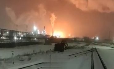 Seria pożarów w Rosji trwa: płonie rafineria ropy naftowej na Syberii