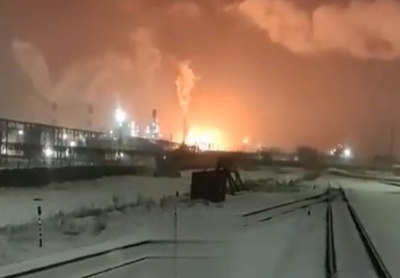 Seria pożarów w Rosji trwa: płonie rafineria ropy naftowej na Syberii