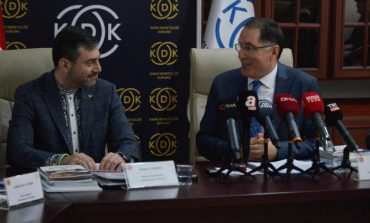 W Turcji ukraiński i rosyjski rzecznicy praw obywatelskich negocjują uwolnienie więźniów i jeńców