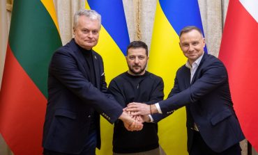Aby przystąpić do NATO, Ukraina musi zostać oczyszczona z piątej kolumny- prezydent Litwy