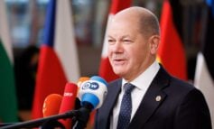 Scholz: Nie będzie żadnych negocjacji z Rosją za plecami Ukrainy