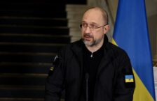 Premier Ukrainy: Straty z powodu rosyjskich ataków rakietowych sięgają już setek miliardów dolarów