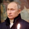 Putin na nabożeństwie bożonarodzeniowym. Fot: kremlin.ru