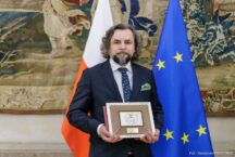Konsul generalny RP w Grodnie Andrzej Raczkowski z tytułem „Konsula Roku”