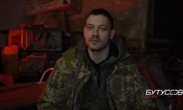 Dowódca białoruskiego batalionu „Wołat” walczącego na Ukrainie: Bóg nas chroni!  