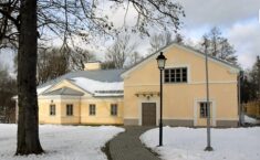 Zespół pałacowo-dworski w Jaszunach bogatszy o odrestaurowane budynki
