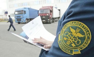 Ukraina: Rząd zdymisjonował dyrekcję służby celnej. Korupcja w tle