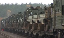 Białoruś: Ze Słonimia ruszył skład 51 wagonów ze sprzętem i wojskiem FR