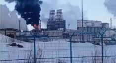 Potężny pożar w Rosji. W ogniu rafineria Łukoil (WIDEO)