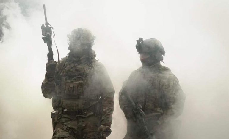 Wywiad ostrzega: Weterani wojenni z Ukrainy zagrożeniem