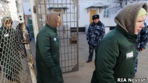 To są rosyjskie snajperki: Do Donbasu wysyłają wagony więźniarek